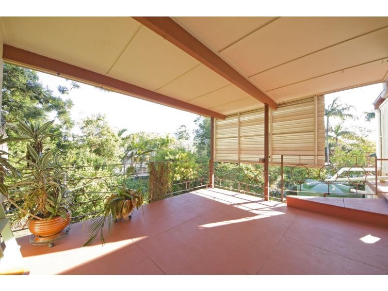 22 Kinkead Avenue, Sherwood QLD 4075