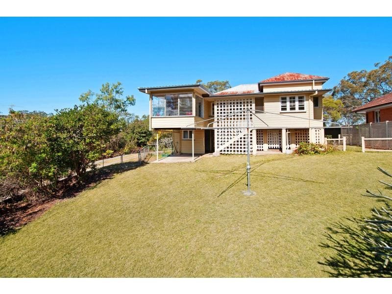 95 McCaul Street, Indooroopilly QLD 4068