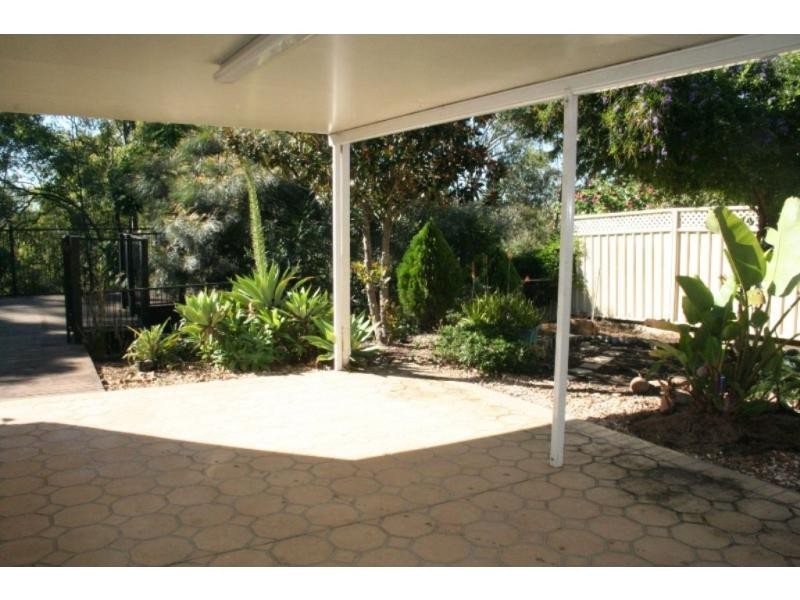 42 Hazlehead Place, Oxley QLD 4075