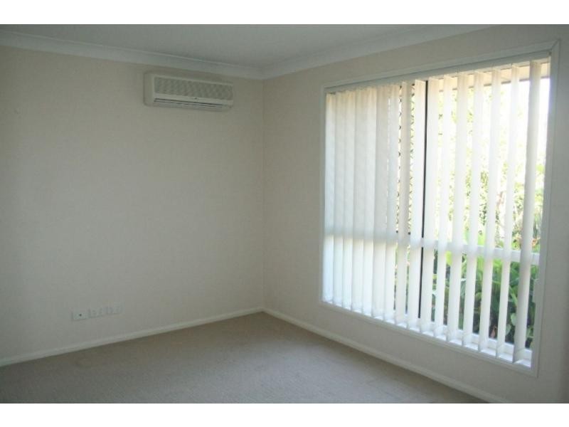 42 Hazlehead Place, Oxley QLD 4075