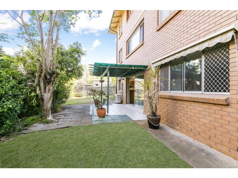 1/24 Thallon Street, Sherwood QLD 4075