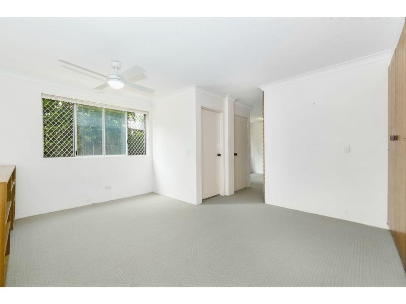 1/24 Thallon Street, Sherwood QLD 4075