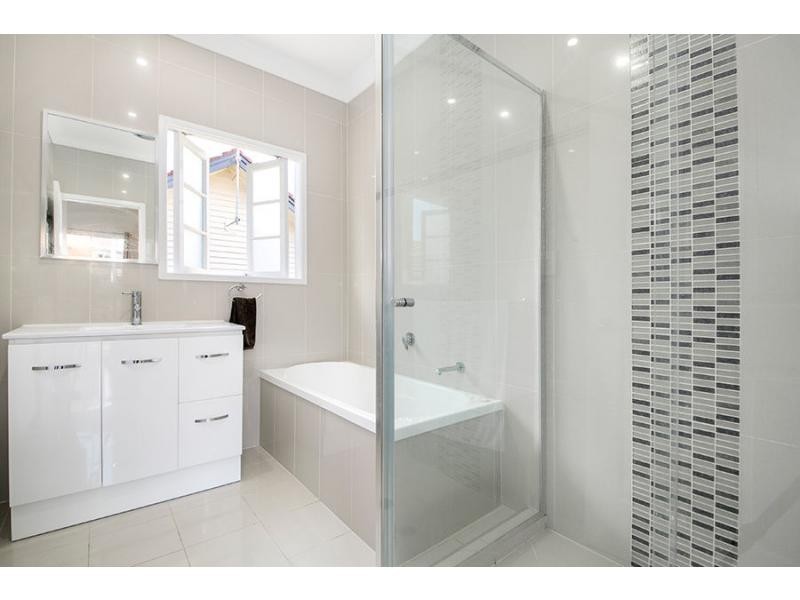 19 Grace Street, Corinda QLD 4075