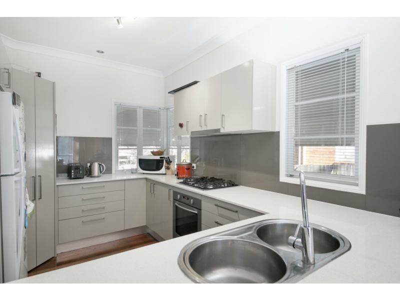 19 Grace Street, Corinda QLD 4075