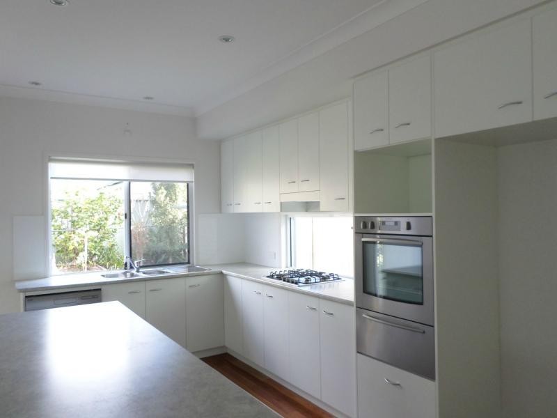 67 White Street, Graceville QLD 4075