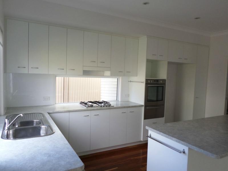 67 White Street, Graceville QLD 4075