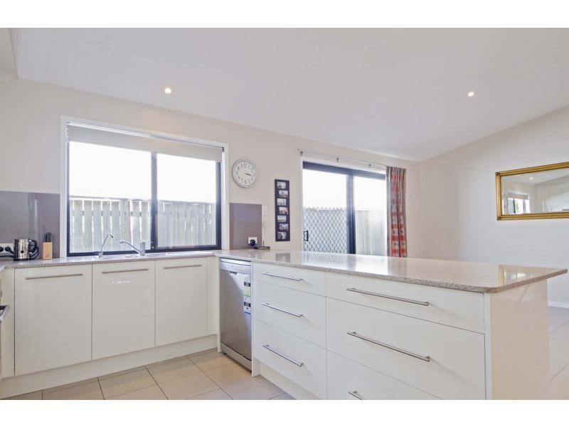 267 Verney Road East, Graceville QLD 4075