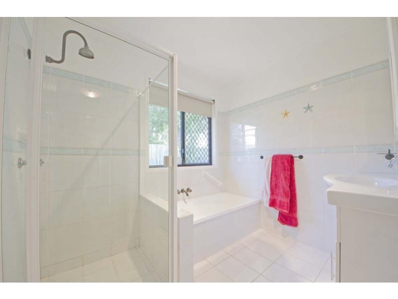 267 Verney Road East, Graceville QLD 4075