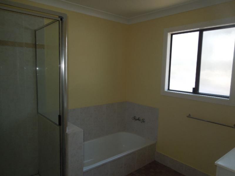 120 Fort Road, Oxley QLD 4075