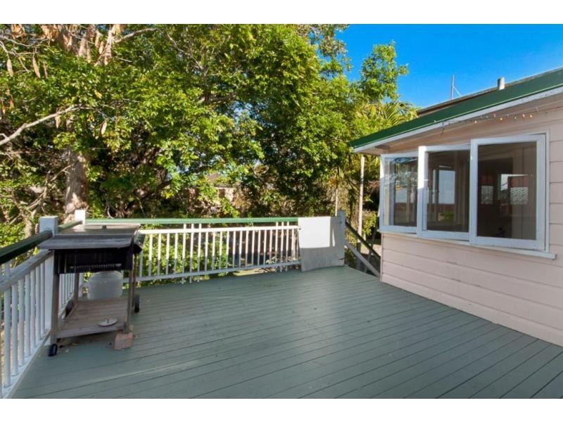 38 Beatrice Street, Taringa QLD 4068