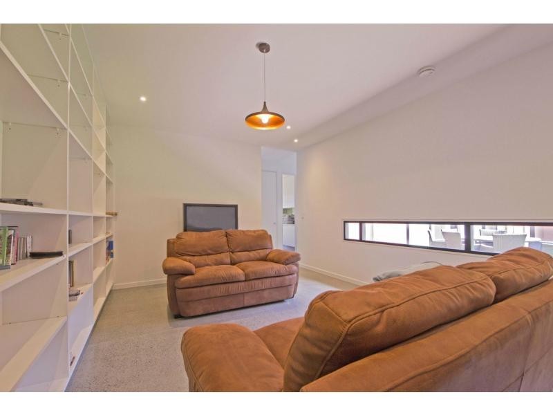 19 Lilly Pilly Road, Pullenvale QLD 4069