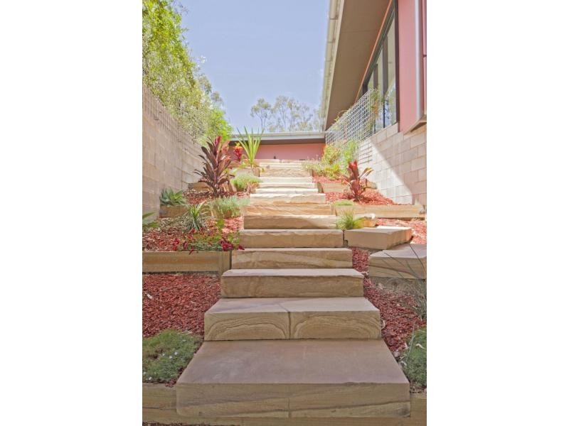 19 Lilly Pilly Road, Pullenvale QLD 4069