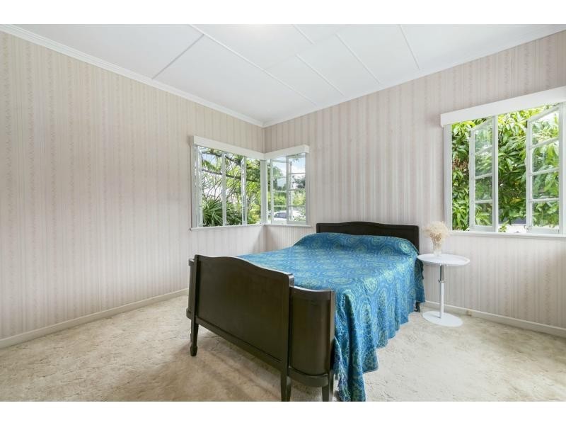 111 Borden Street, Sherwood QLD 4075