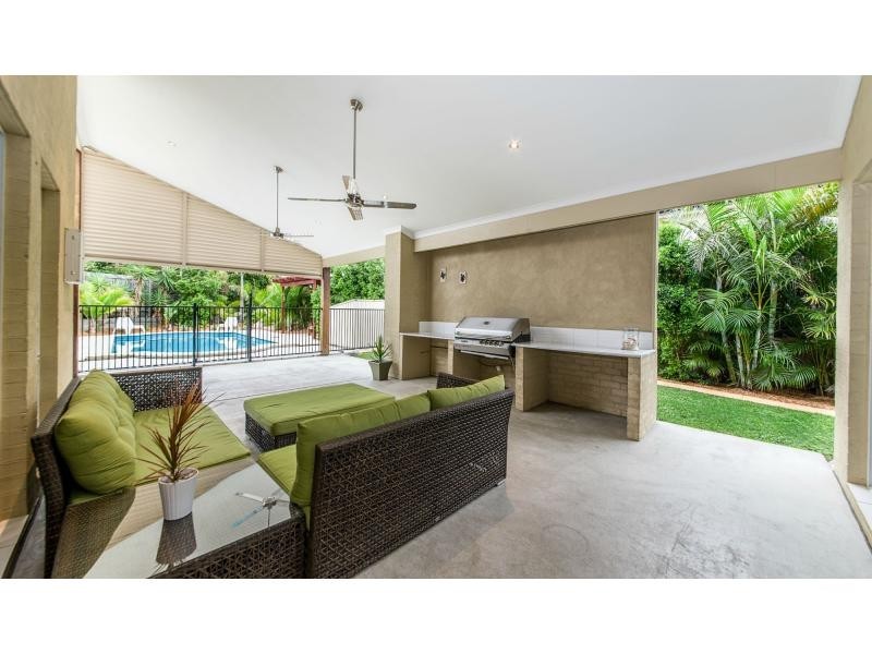 7 Rowan Street, Heathwood QLD 4110