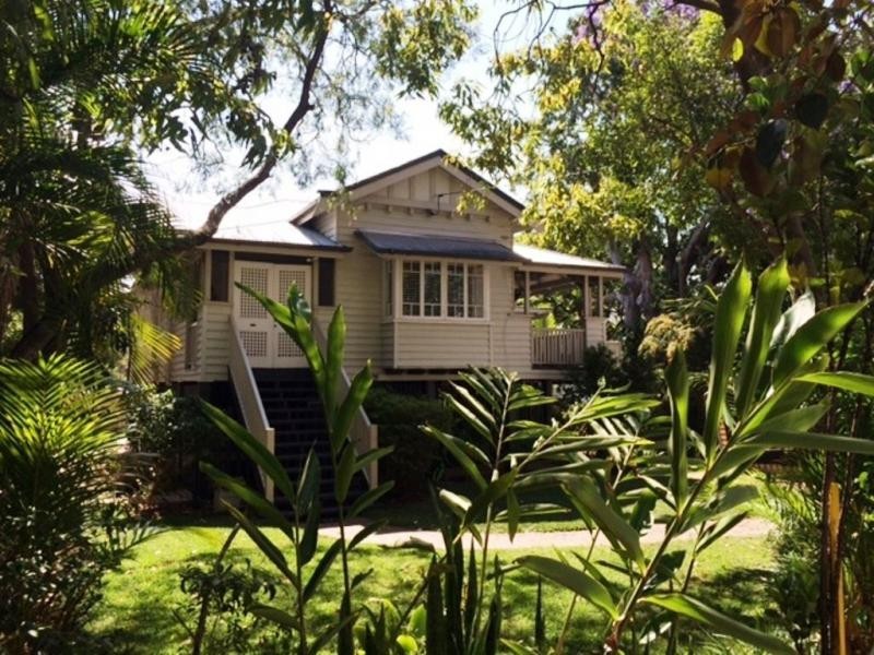 97 Berry Street, Sherwood QLD 4075