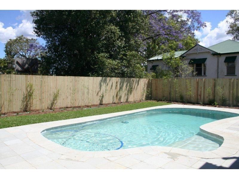 97 Berry Street, Sherwood QLD 4075