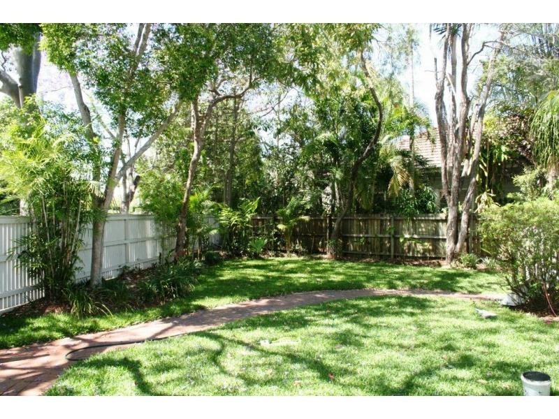 97 Berry Street, Sherwood QLD 4075