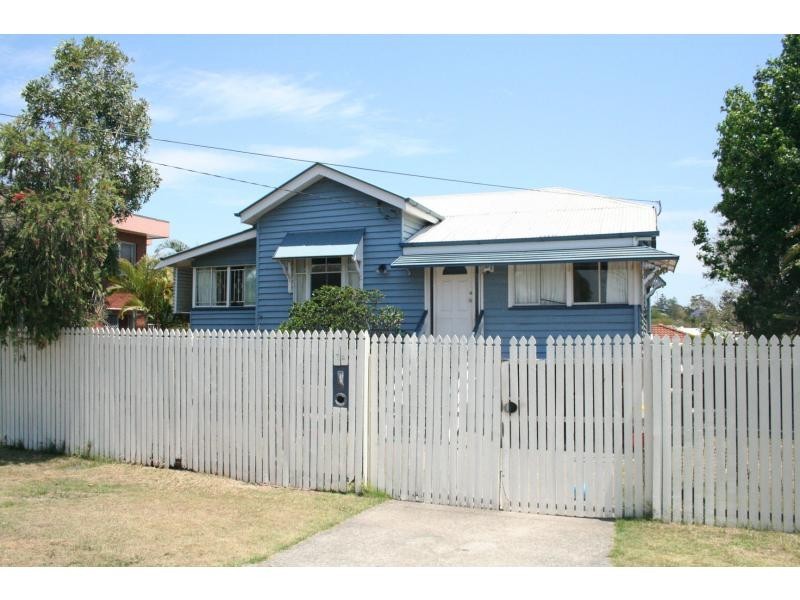 25 Wilton Terrace, Yeronga QLD 4104