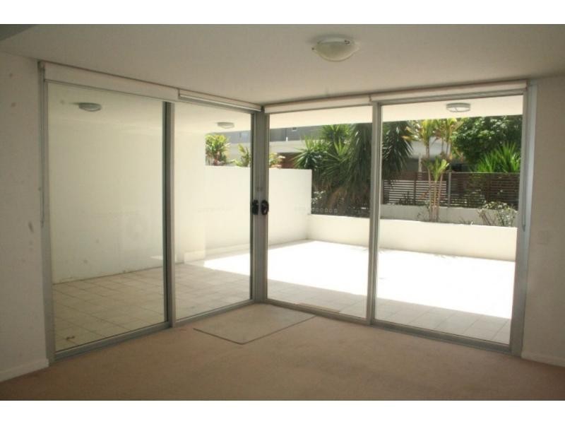 Unit 6/95 Clarence Road, Indooroopilly QLD 4068