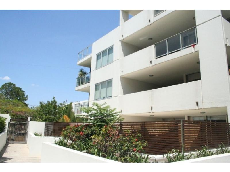 Unit 6/95 Clarence Road, Indooroopilly QLD 4068