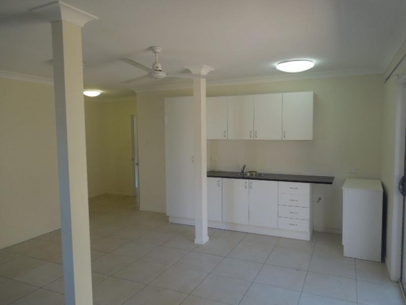 55 Flower Place, Richlands QLD 4077