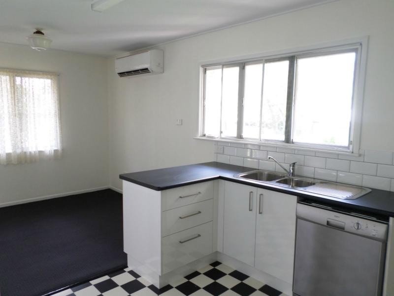 65 Verney Road West, Graceville QLD 4075