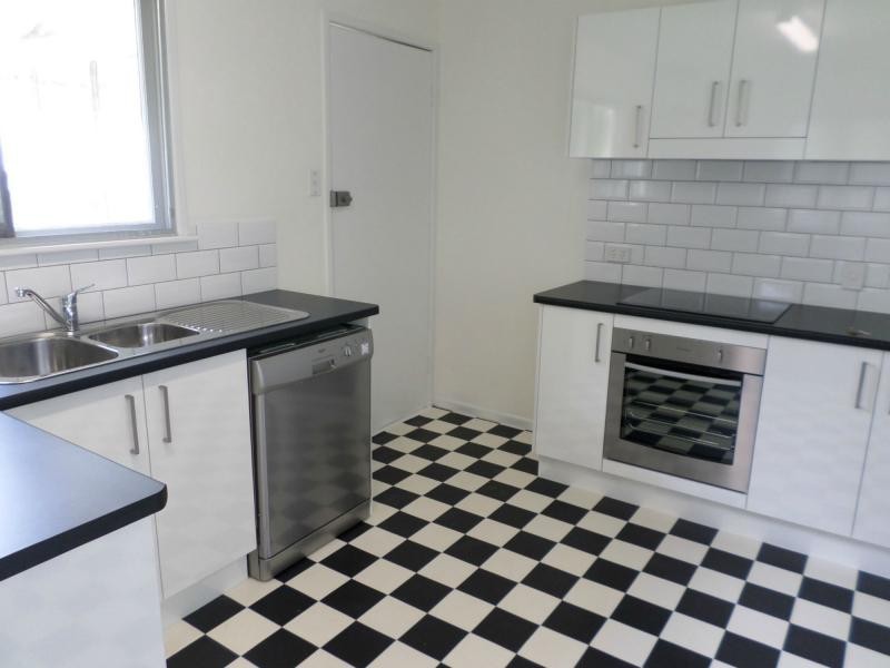 65 Verney Road West, Graceville QLD 4075