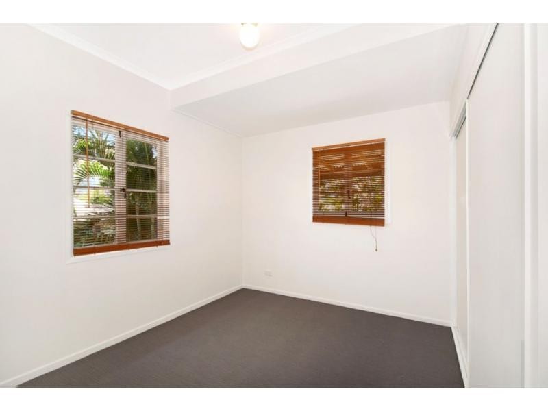 18 Austral Avenue, Graceville QLD 4075