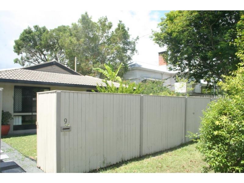 9 Barchester Street, Sherwood QLD 4075