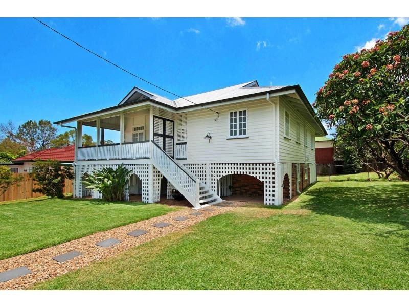 105 Clara Street, Corinda QLD 4075