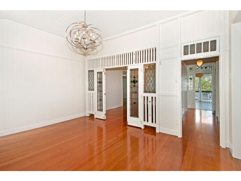 105 Clara Street, Corinda QLD 4075