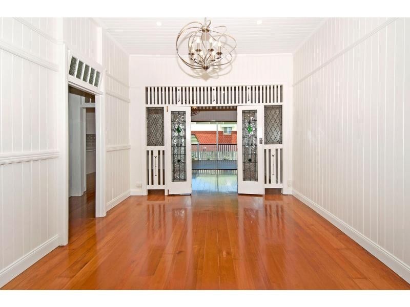 105 Clara Street, Corinda QLD 4075