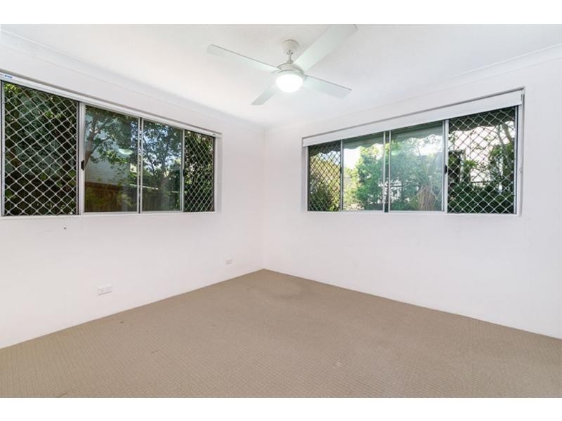 L1/24 Thallon Street, Sherwood QLD 4075