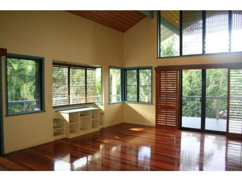 69 Mukurta Street, Chapel Hill QLD 4069