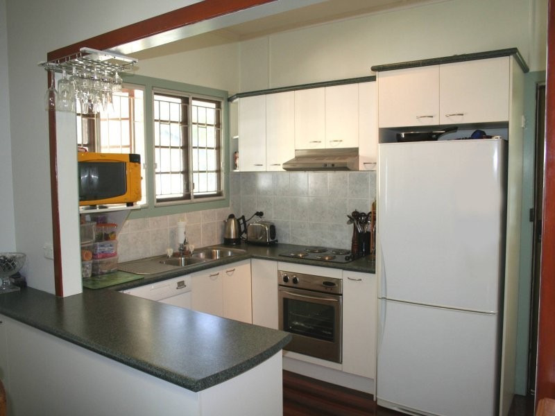 6 Mortlake Road, Graceville QLD 4075