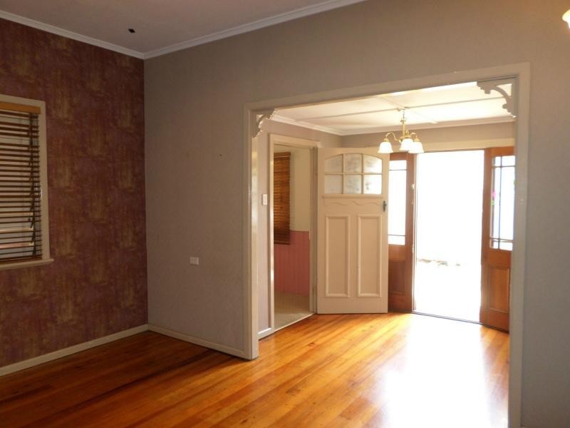 690 Oxley Road, Corinda QLD 4075