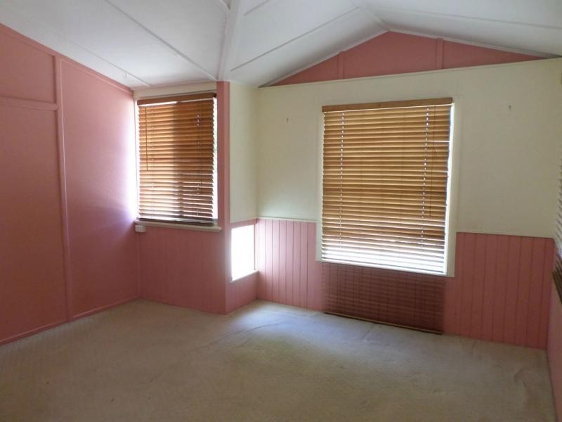 690 Oxley Road, Corinda QLD 4075