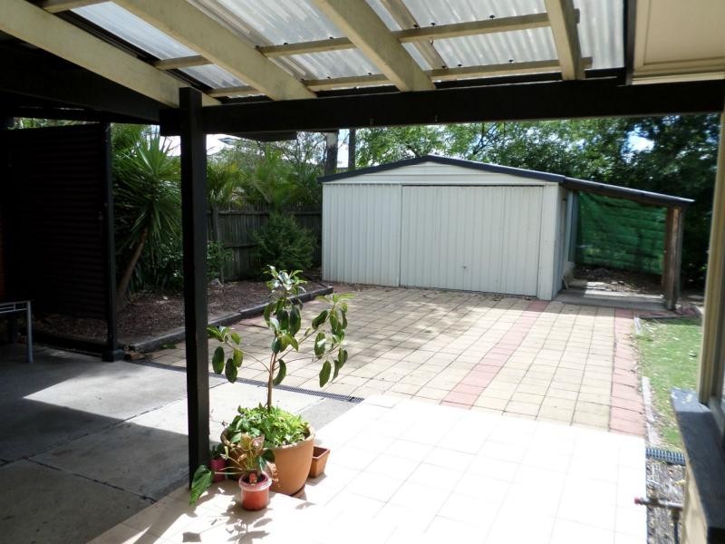 690 Oxley Road, Corinda QLD 4075
