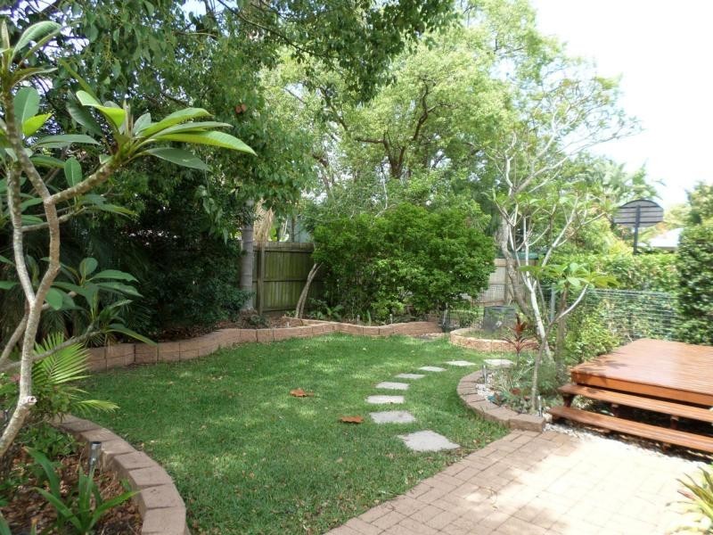 44 Graceville Avenue, Graceville QLD 4075