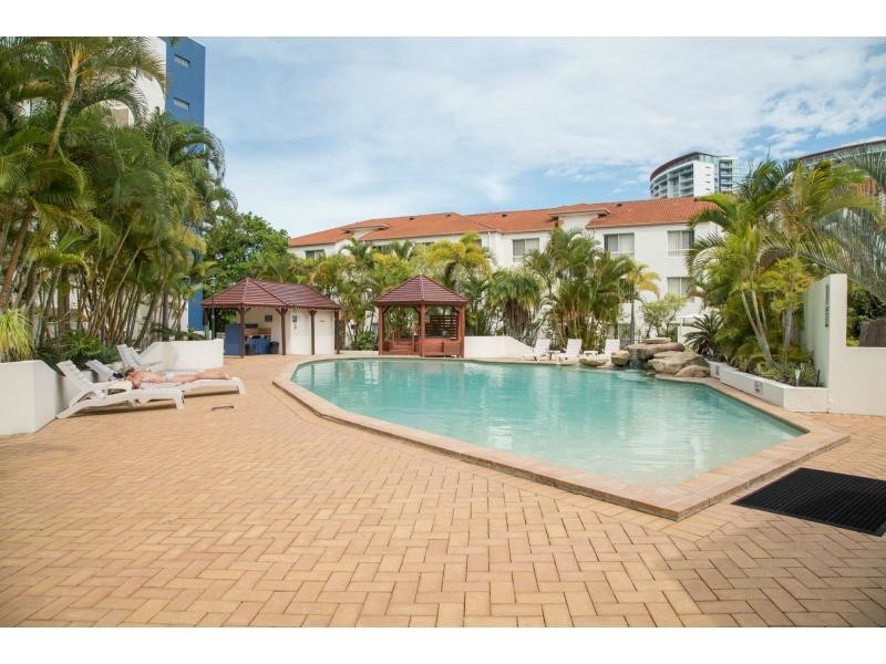 Unit 47/106 Marine Parade, Southport QLD 4215