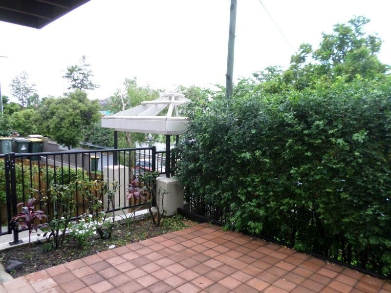 1/291 Moggill Road, Indooroopilly QLD 4068