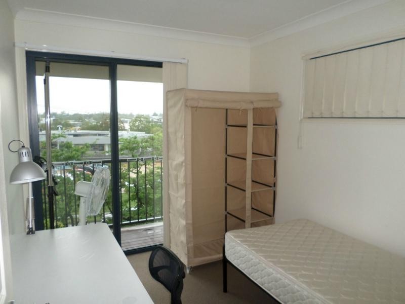 1/291 Moggill Road, Indooroopilly QLD 4068