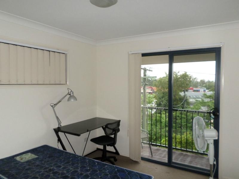 1/291 Moggill Road, Indooroopilly QLD 4068