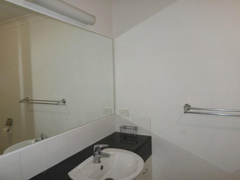 1/291 Moggill Road, Indooroopilly QLD 4068