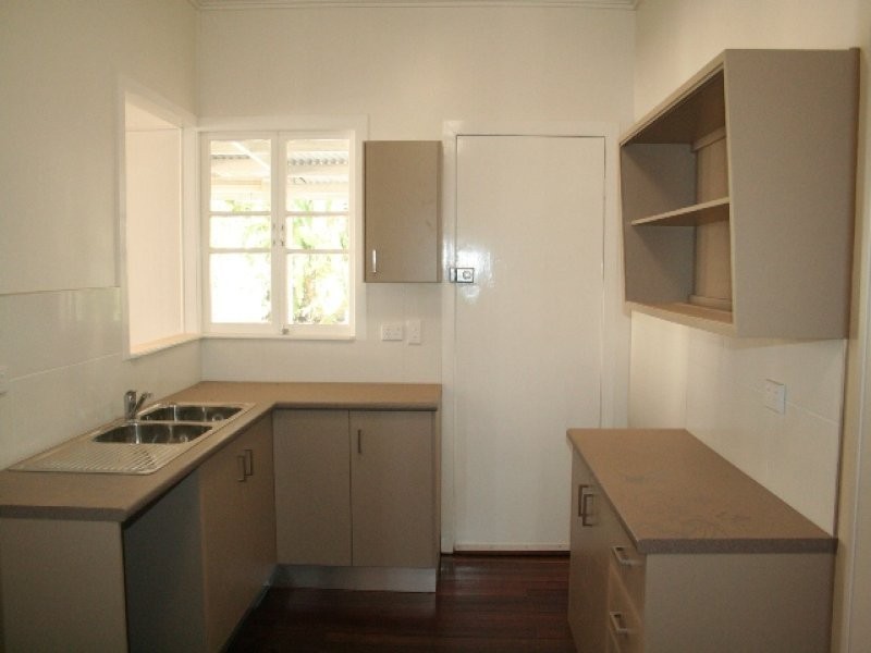 13 Waratah Avenue, Graceville QLD 4075