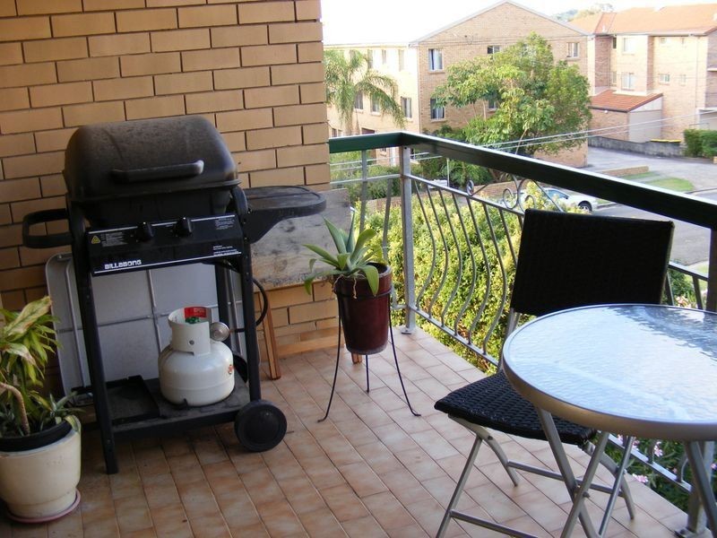 4/11 Weston Street, Coorparoo QLD 4151