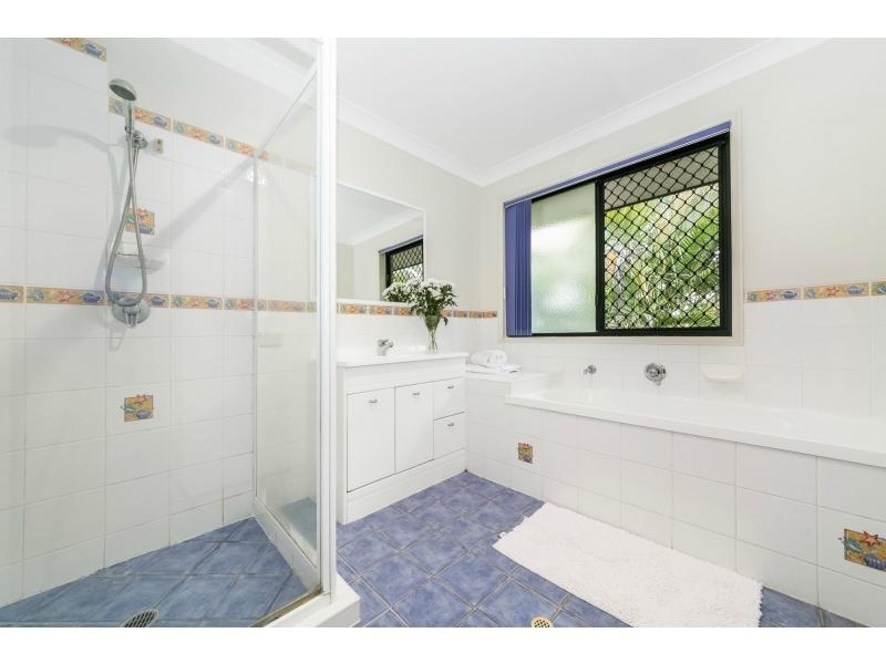 8 Jorgenson Close, Forest Lake QLD 4078