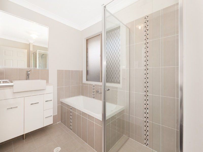23 Gerlee Street, Tennyson QLD 4105