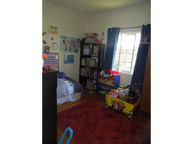 77 Sandon Street, Graceville QLD 4075