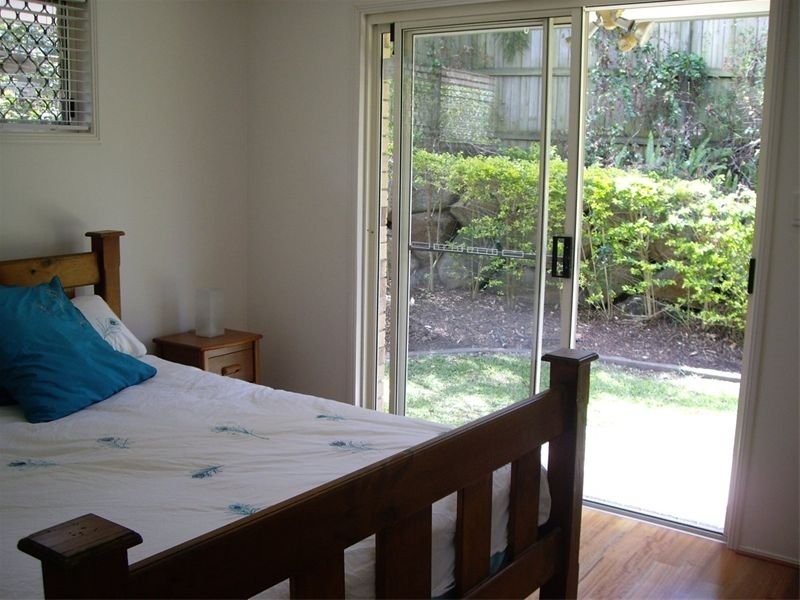 Seventeen Mile Rocks QLD 4073